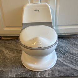 Nuby potty training toilet
