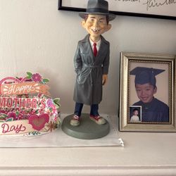 Mad TV Statue 