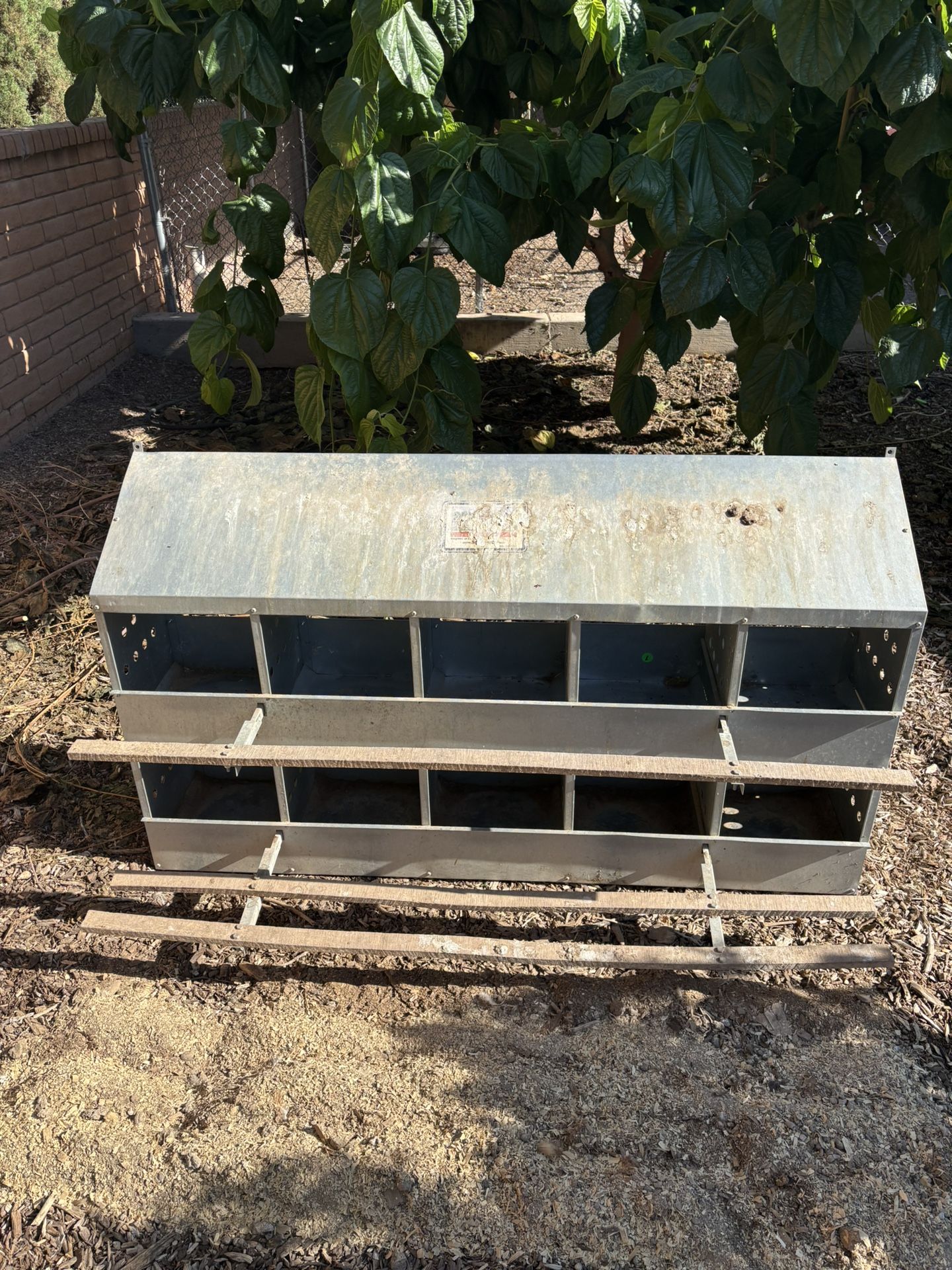 Brower 10 Hole Nesting Box Boxes Chickens Chicken