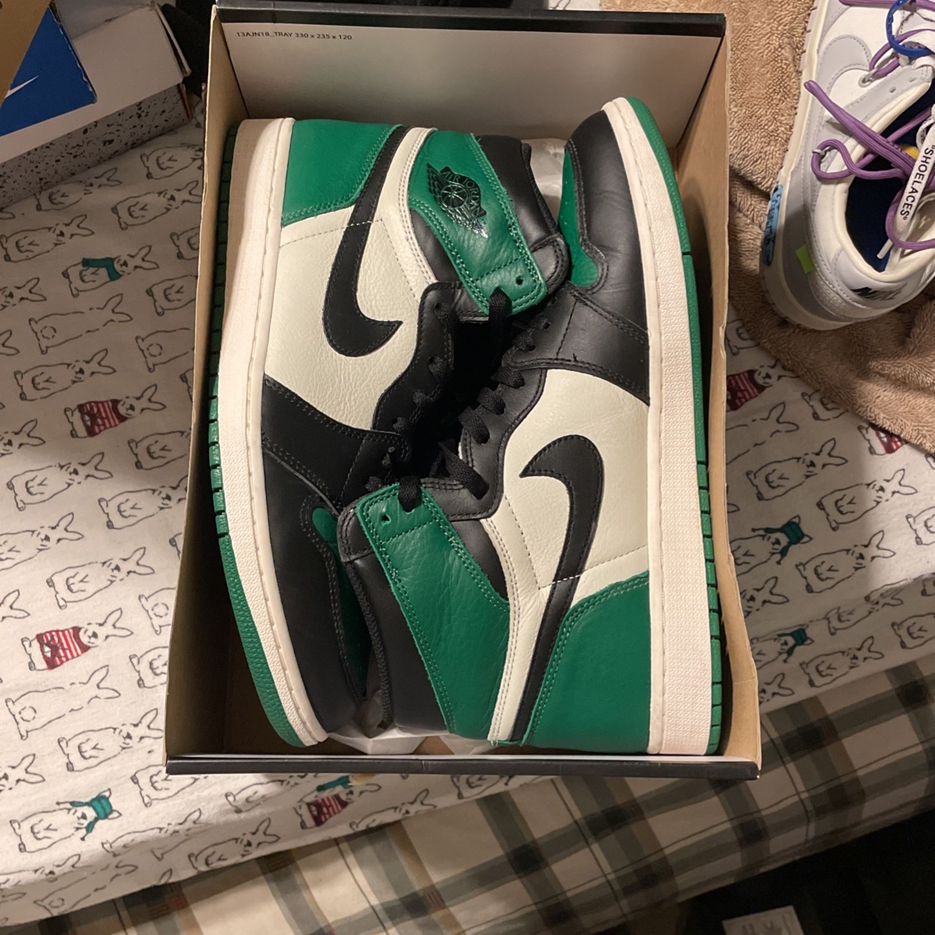 Jordan 1 Pine Green 1.0