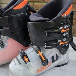 Ski Boots 