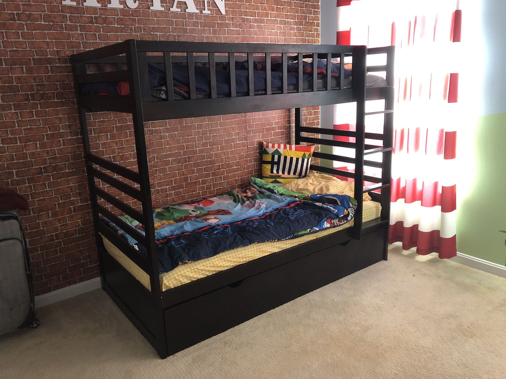 3 Bed Bunk Bed Including All 3 Mattresses and Bedding