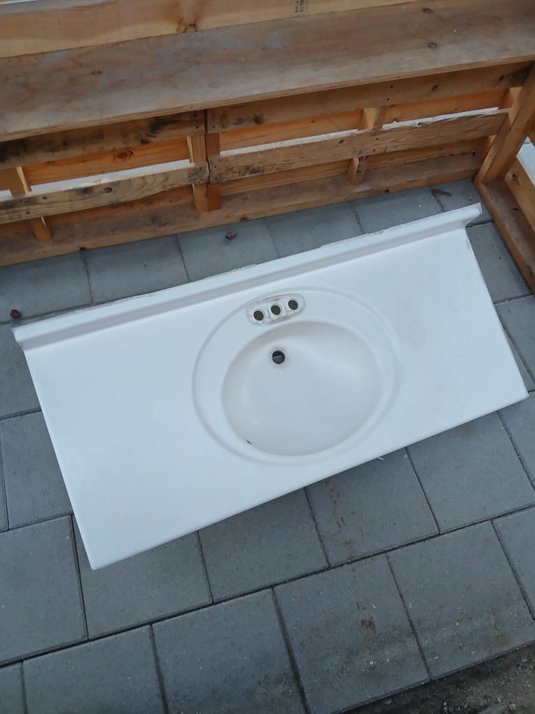 Counter Top Great Condition 60.00