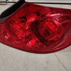 Used 2012 Infiniti G25 Taillights