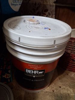 5 gallon Behr premi I m plus exterior paint and primer PERIWINKLE