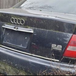 Spare Parts Audi 2001 A4 You Tow Away