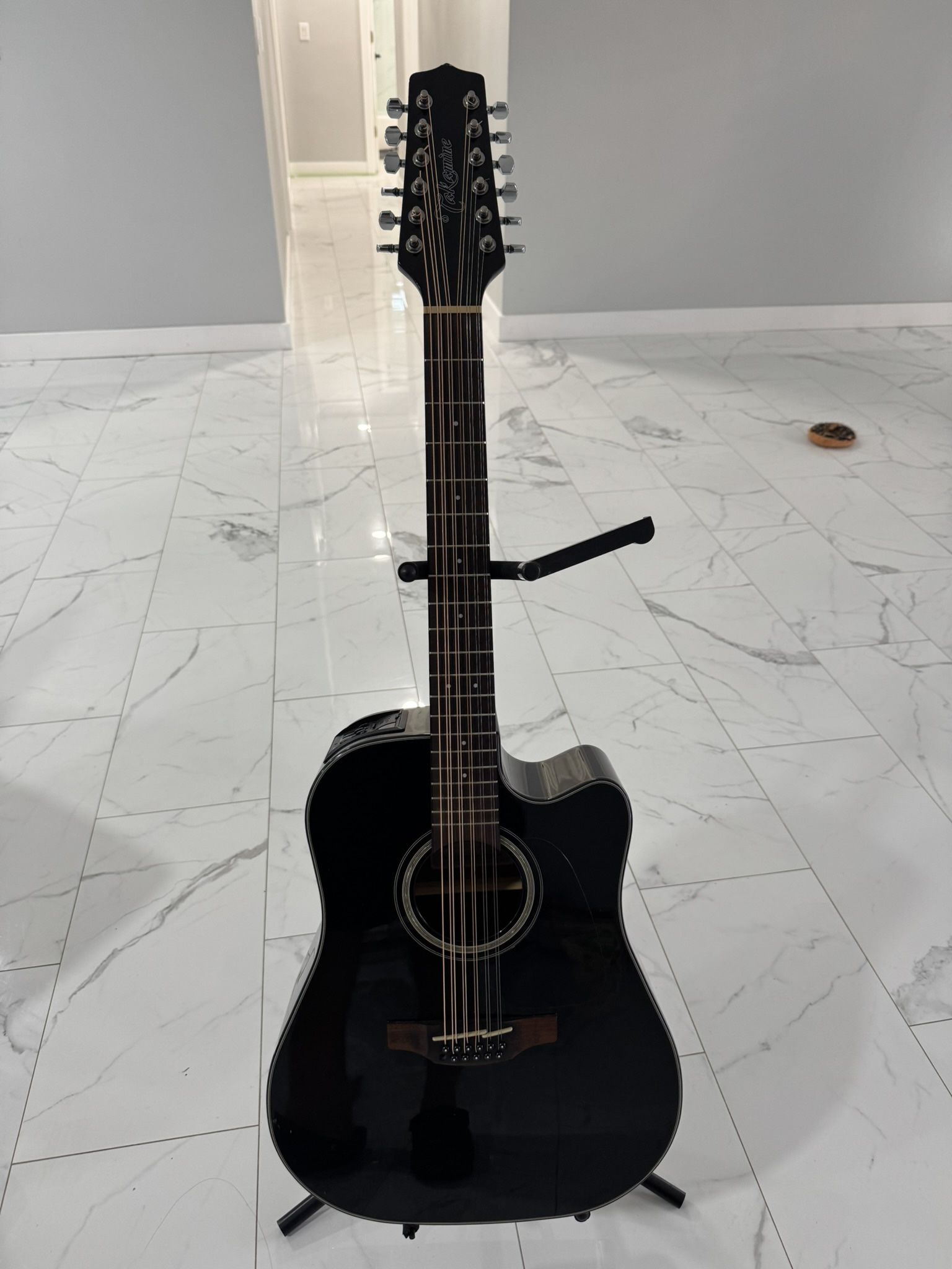 Takamine g30 12 String Double Paired Strings And Low Action