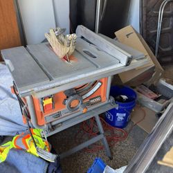 Ridgid Table Saw