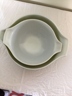 Two Vintage Pyrex Verdi Green Cinderella Mixing Bowls