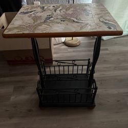 Side Table/ Magazine Rack 