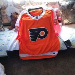 2 Nhl Hockey Jerseys 