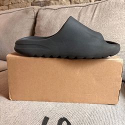 Yeezy Slides Onyx