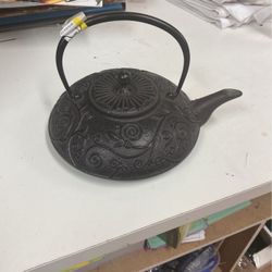 Japanese Cast Iron Tea Pot 