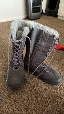 Sketchers Snow Boots