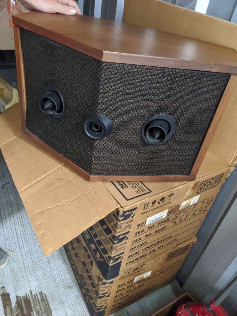 Bose 901 Series IV Speaker System