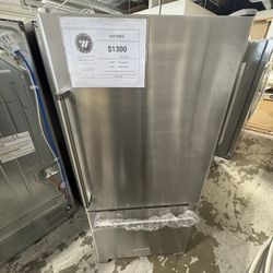 Kitchen Aid Refrigerator 