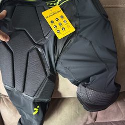 Storelli 3/4 shorts GK padding!