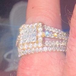Yellow Gold 14K Real  Diamond Ring 2.68 karat