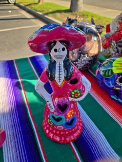20%off catrina decoracion halloween($25) tel (contact info removed)