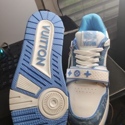 Luis Vuitton Sneakers New
