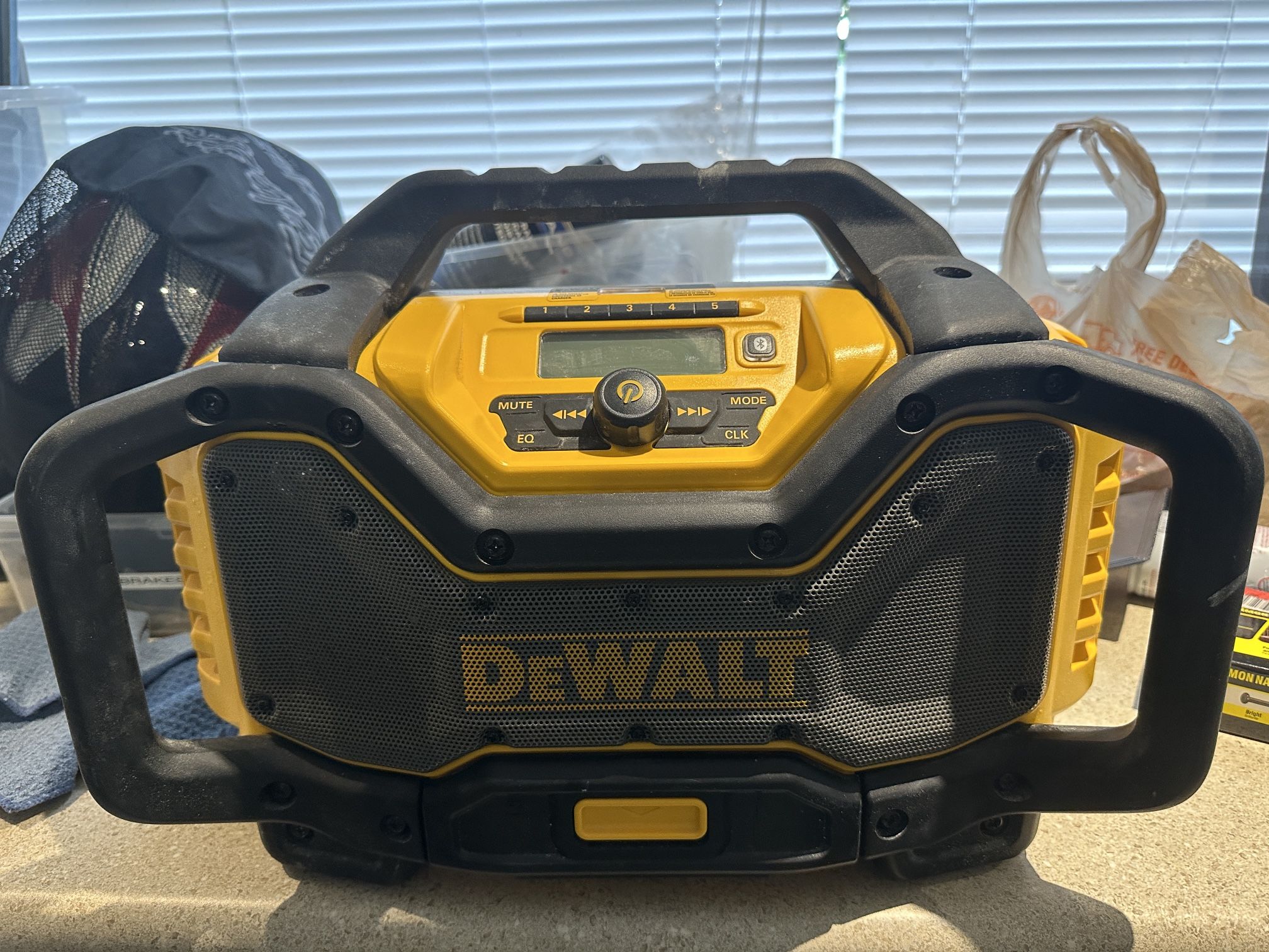 Dewalt DCR025 Bluetooth Job site Radio