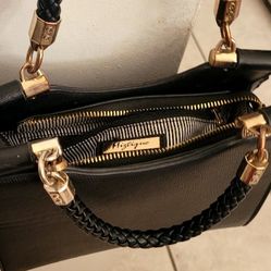 BEAUTIFUL BAG ELEGANT MIZTIQUE BLACK WITH GOLDEN DETAILS