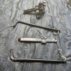 RV Stabilizer With Hitch