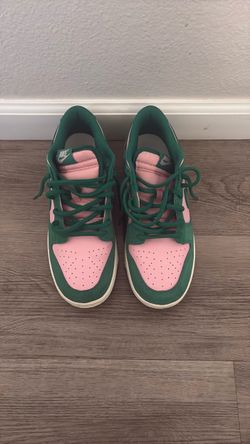 Nike Dunks