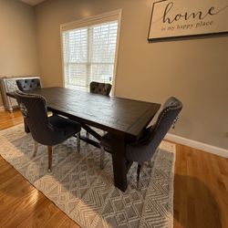 Elegant Gray Wood Dining Table Set – Upholstered Chairs (4 Included)