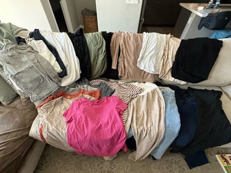 Maternity clothes