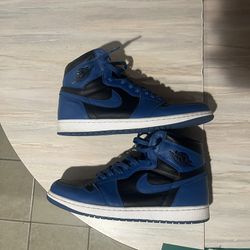 Jordan 1 Retro ‘Dark Marina Blue’ Size 11.5