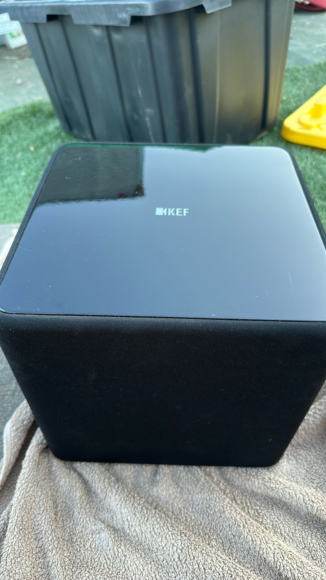 KEF KUBE 12B 12" SUBWOOFER