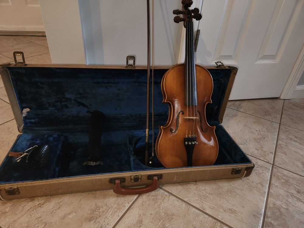 Viola- E.R Pfretzschner 14 Intermediate Model