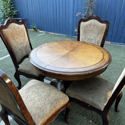 Free Gratis Mesa . Son 6 Sillas 