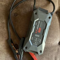 Schumacher 1200A Jump Starter 