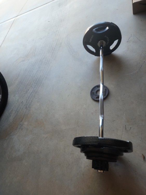 Olympic Curl Bar / Weights