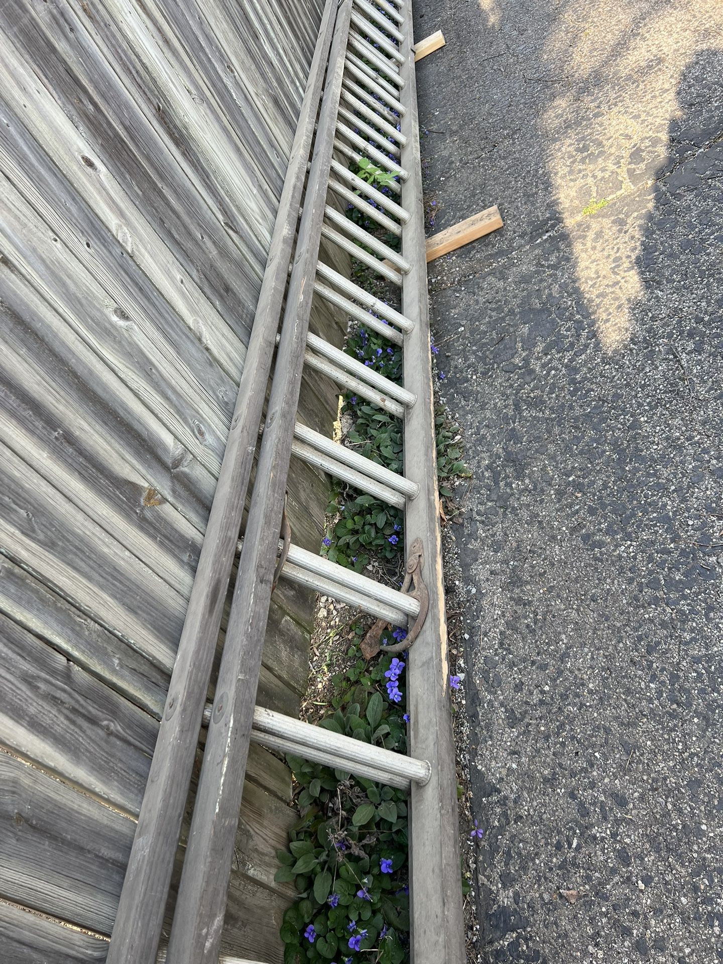34’ Extension Ladder