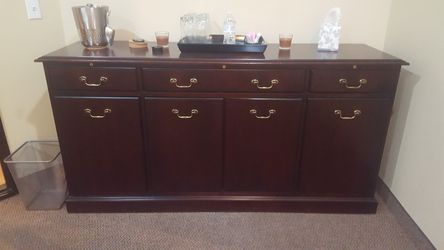 Cherry wood Buffet credenza