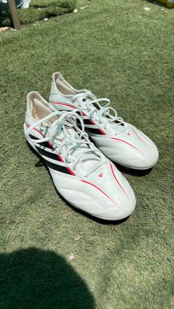 White Copas Size 11