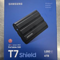 (79192) SAMSUNG T7 SHIELD 4TB