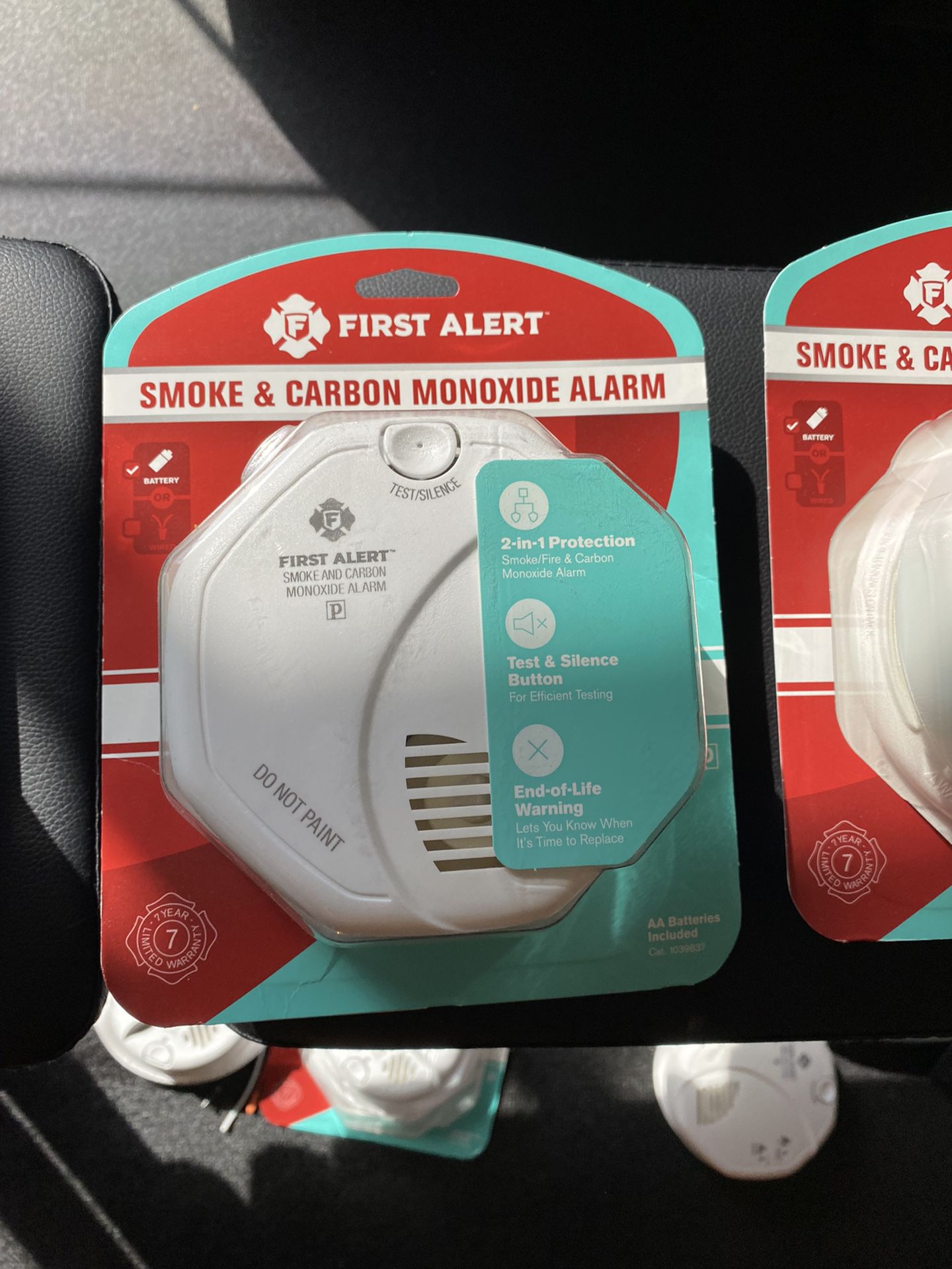 $20/ea OBO.  Smoke Detectors 6 First Alert Combo Fire Alarm(Battery)