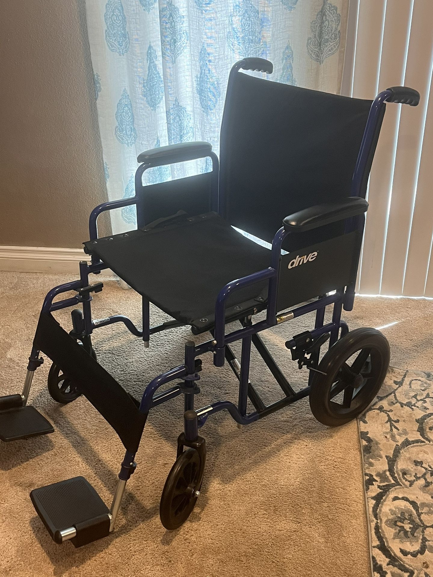 Drive Bariatric Transport Wheelchair