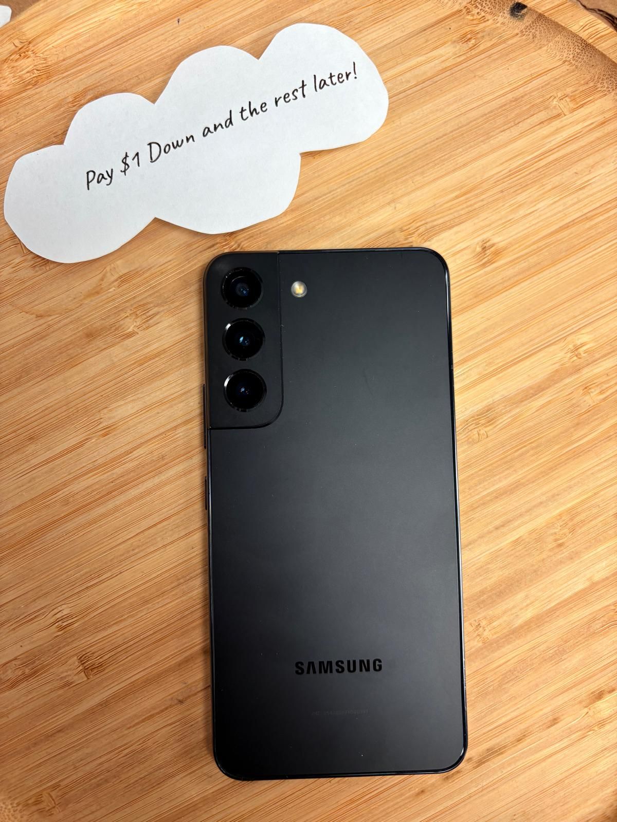 📱 Samsung Galaxy S22 5G 6.2 inch