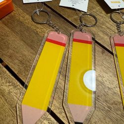 Teacher Appreciation Keychain. Personalized Pencil Or Apple