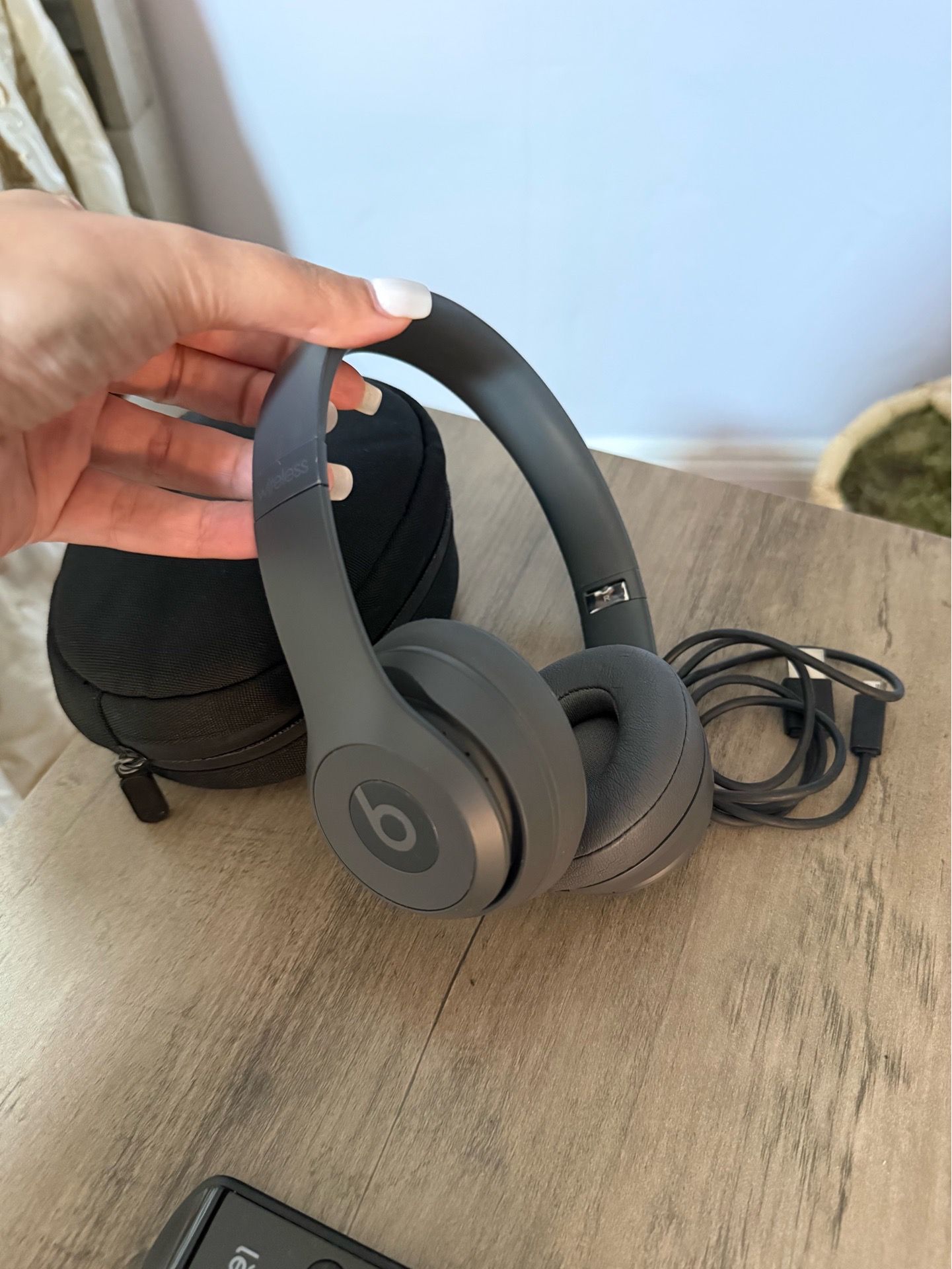 Beats solo headphones
