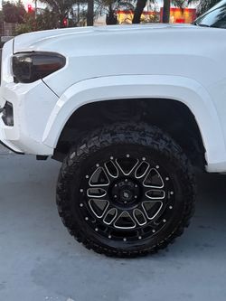 20” Wheels + Armstrong Desert Dog M/T Tires – Tacoma 6 Lug