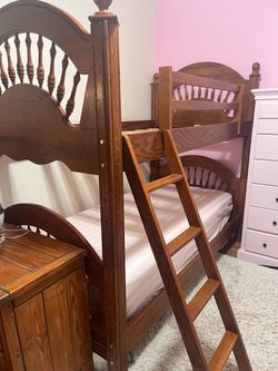 Solid Wood Twin Bunk Bed with Ladder
