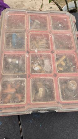 Caja de herramienta Milwaukee contodo loque tiene adentro