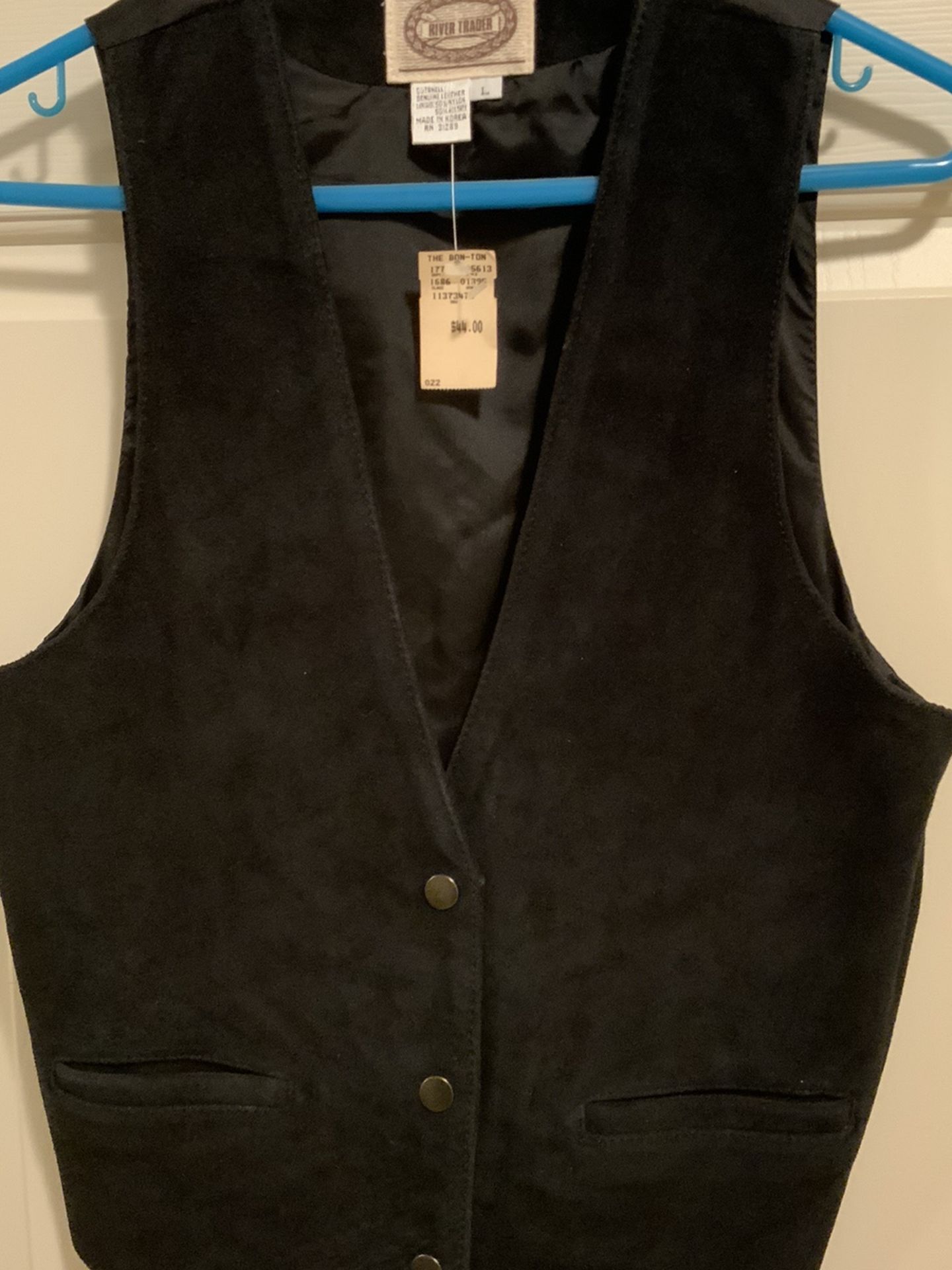 Black Suede Vest Large NWT