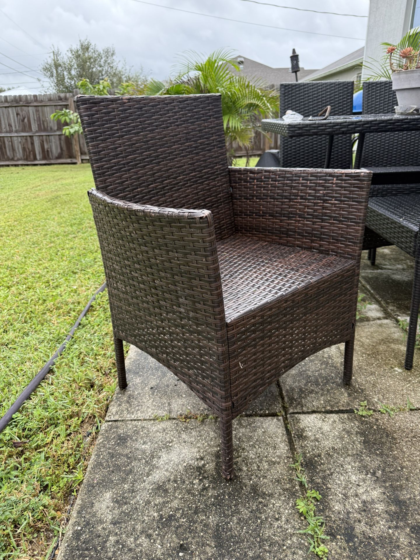 2 Free Chairs